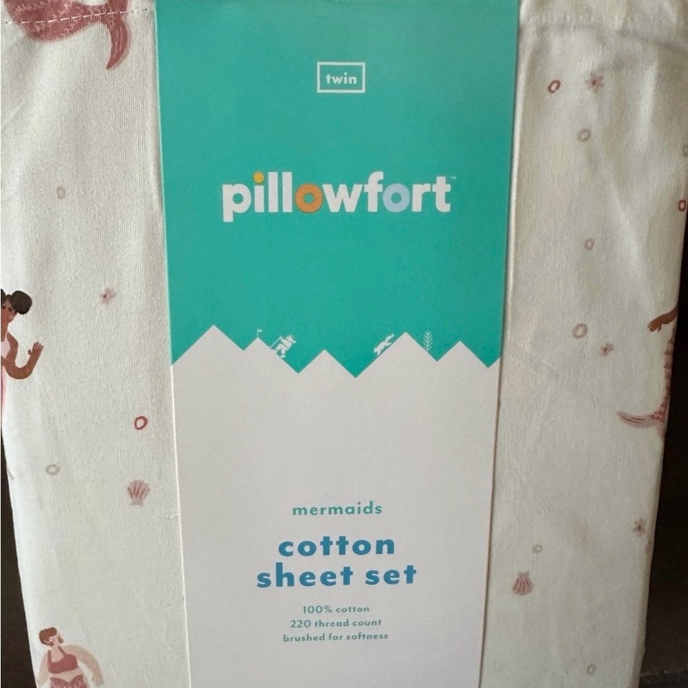 Pillowfort Mermaids Cotton Sheet Set - Twin, White and Pink